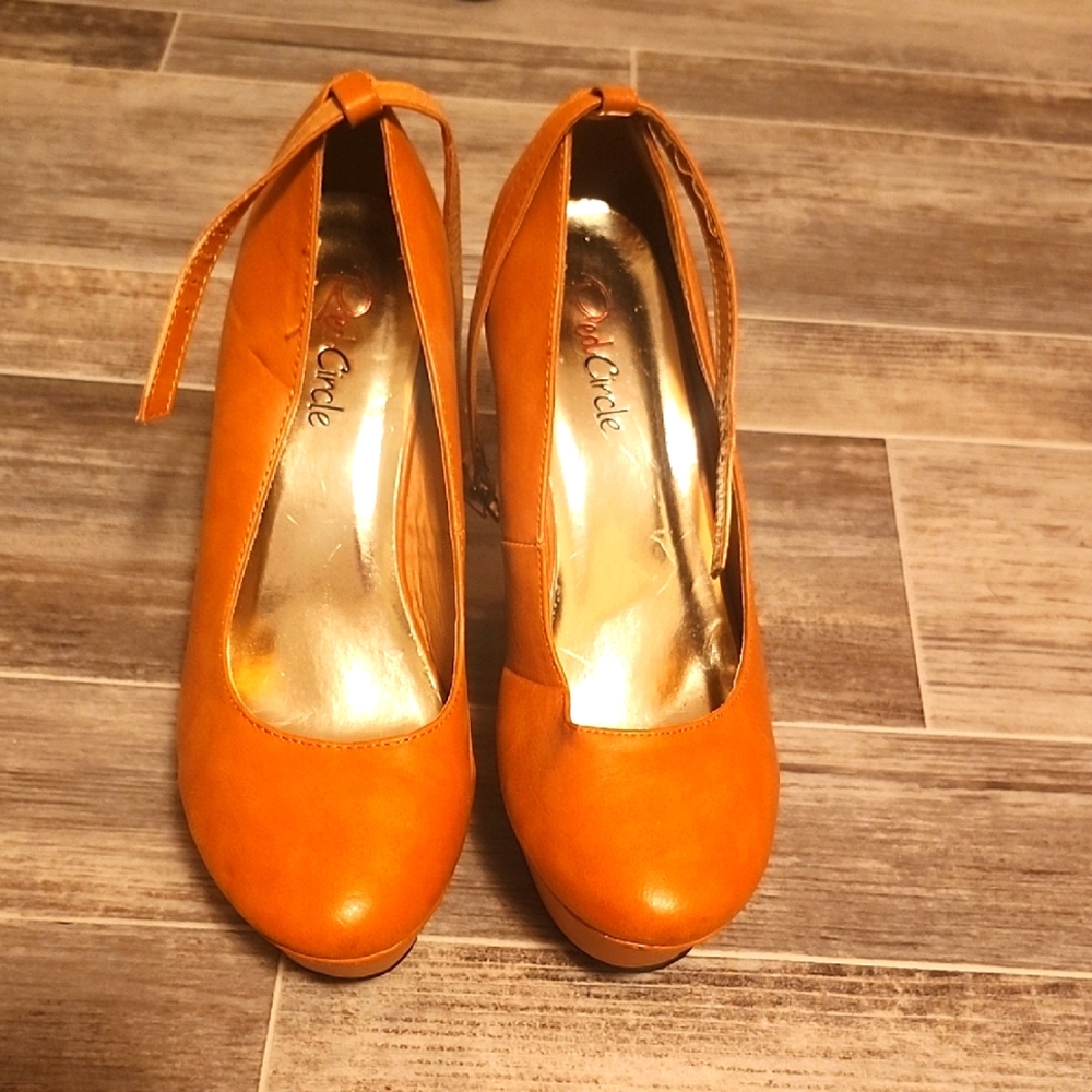 Cityclassified Orange Heels